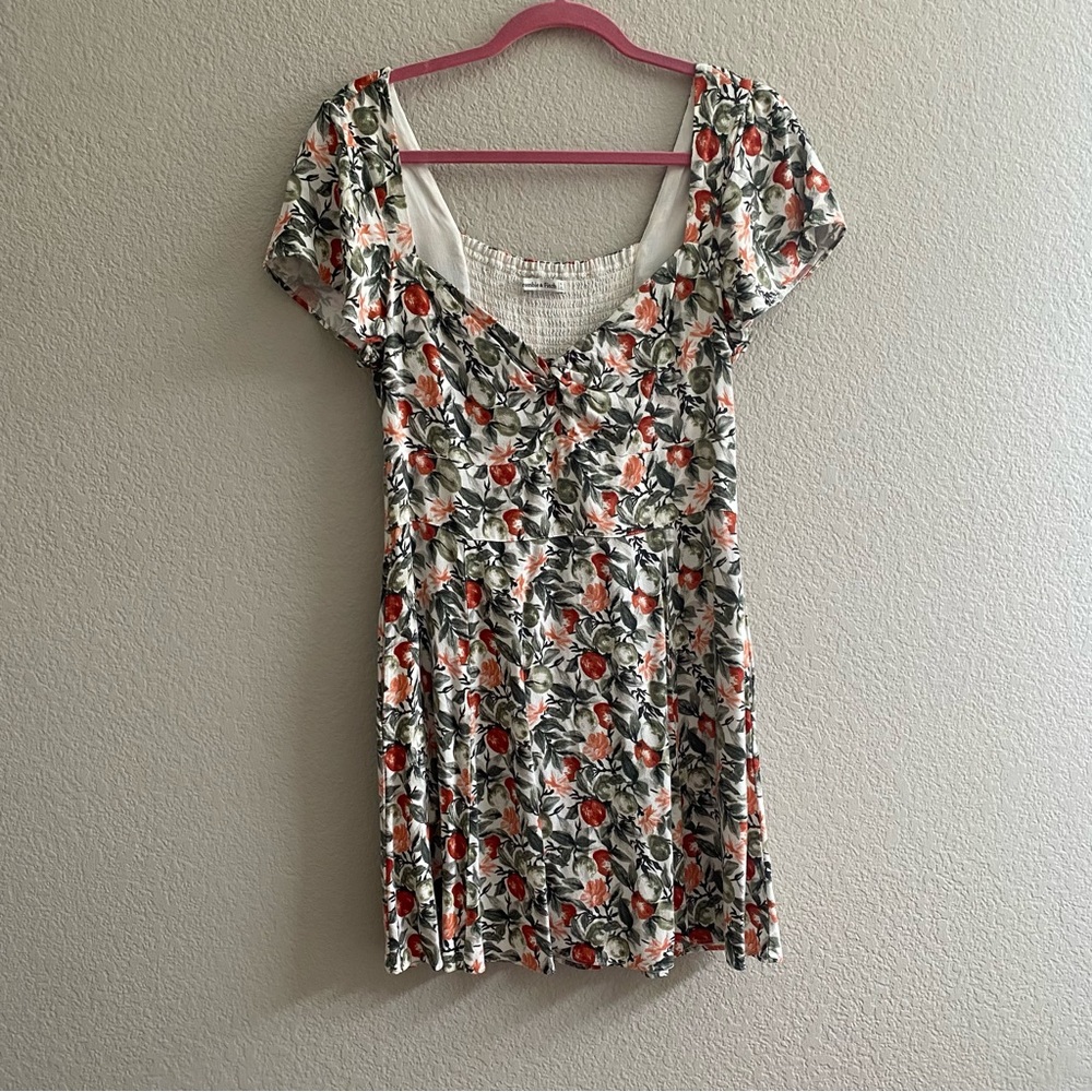 Abercrombie Flutter Sleeve Mini Dress- M Tall🍊